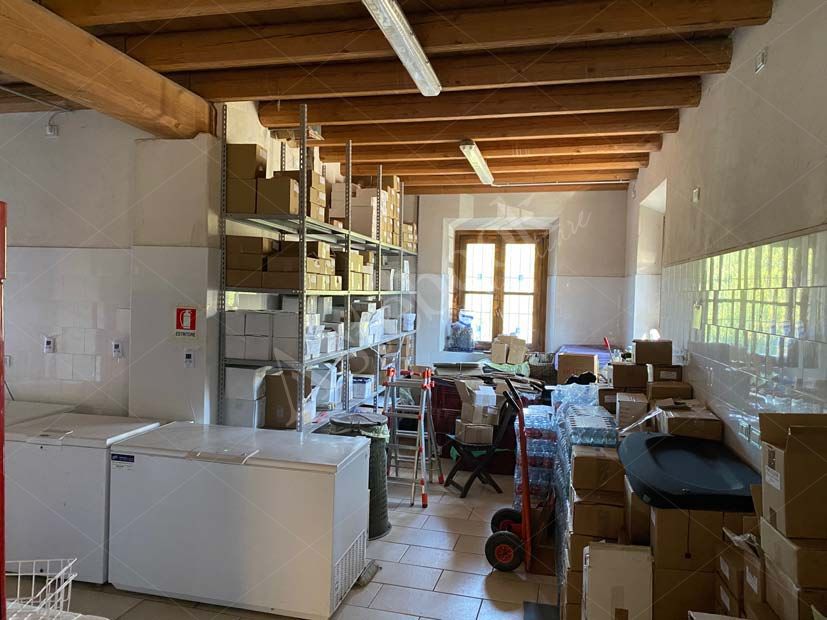 Vendita d'azienda GALBUSERA BIANCA S.R.L. con strutture funzionali e terreni in La Valletta Brianza